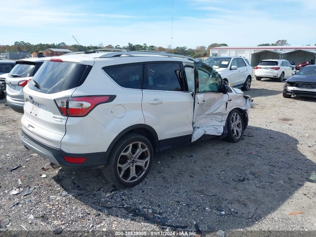 Ford Escape Titanium 2017 1FMCU0JD5HUA20005 Image 4