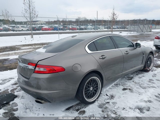 2009 JAGUAR XF SAJWA06B29HR41465 Photo 3