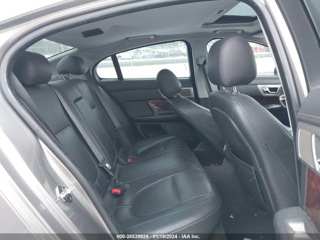 2009 JAGUAR XF SAJWA06B29HR41465 Photo 7