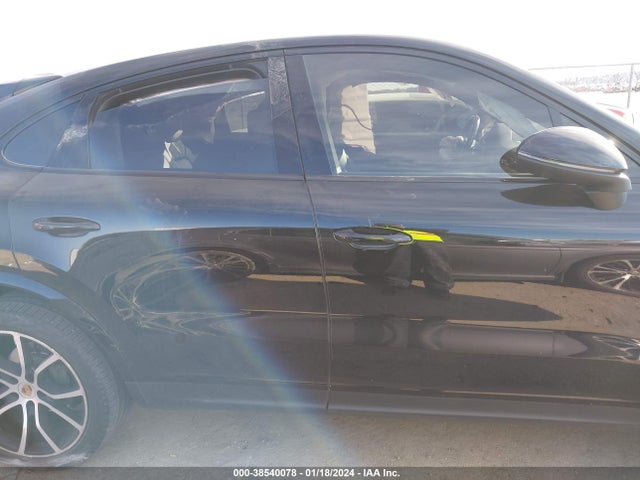WP1BB2AY6MDA46223 Porsche Cayenne