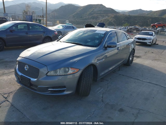 2013 JAGUAR XJ SAJWA2GB5DLV42386 Photo 1