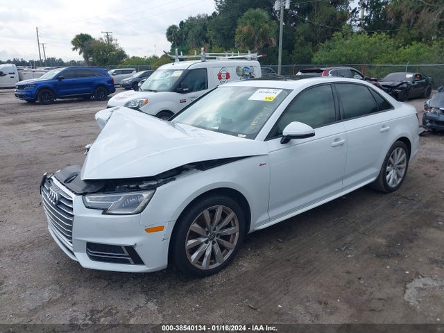 WAUKMAF42JA045575 Audi A4 2.0t Tech Ultra Premium/2.0t Ultra Premium