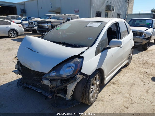 2010 HONDA FIT SPORT VIN: JHMGE8H42AC023901