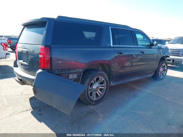 Chevrolet Suburban 1500 Lt 2015 1GNSKJKC3FR563622 Image 4