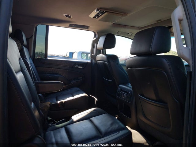 Chevrolet Suburban 1500 Lt 2015 1GNSKJKC3FR563622 Image 8