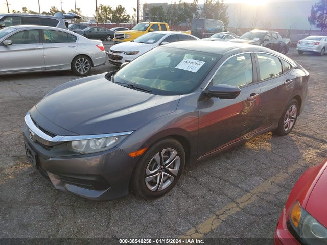 Honda Civic Lx 2018 2HGFC2F59JH501810 Image 2