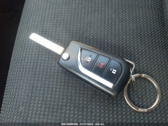 Toyota RAV4 LE 2019 2T3F1RFV8KC004702 Image 11