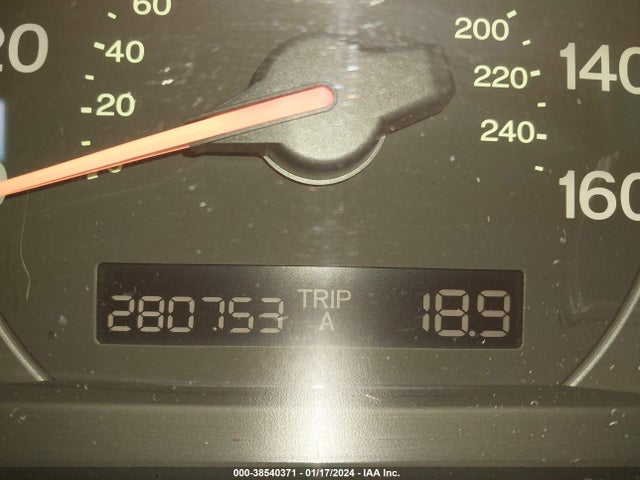 2005 HONDA ACCORD 2.4 EX VIN: 1HGCM56825A161853