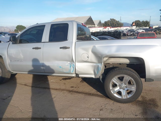 Chevrolet Silverado 1500 Custom 2018 1GCRCPEC7JZ294715 Image 15
