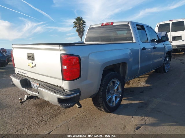 Chevrolet Silverado 1500 Custom 2018 1GCRCPEC7JZ294715 Image 4