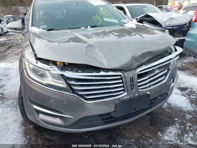 5LMCJ1D95HUL20243 Lincoln Mkc Premiere