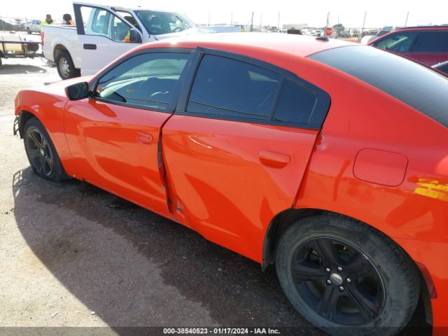 2C3CDXBG5KH717601 Dodge Charger Sxt Rwd