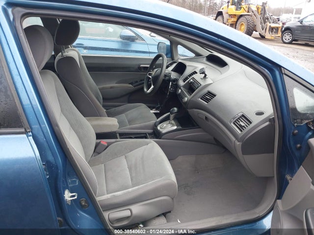 2010 HONDA CIVIC LX VIN: 2HGFA1F52AH323335
