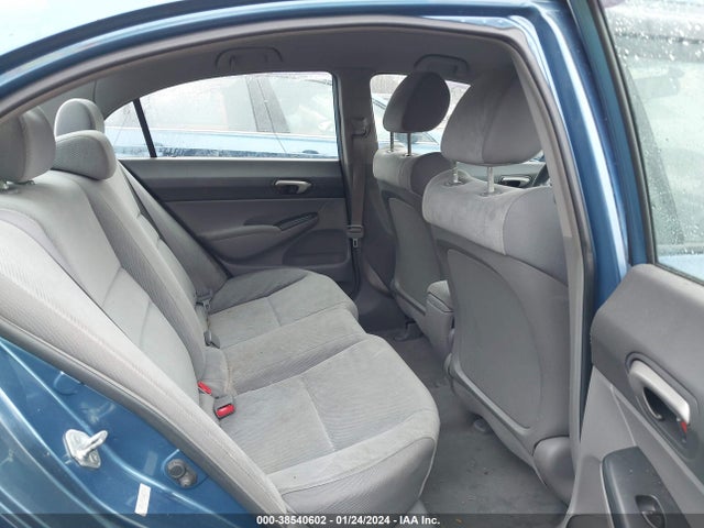 2010 HONDA CIVIC LX VIN: 2HGFA1F52AH323335