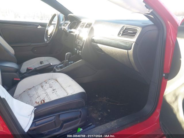 3VWD17AJXFM416140 Volkswagen Jetta 1.8t Sport