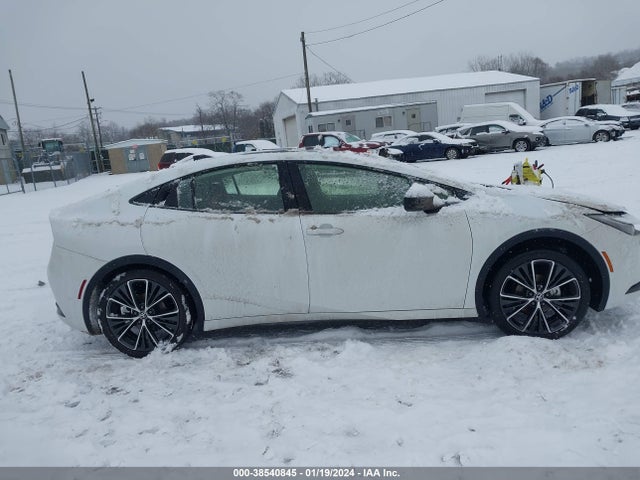 Toyota PRIUS XLE 2023 JTDACAAUXP3011678 Image 13