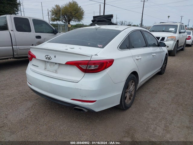 2015 HYUNDAI SONATA SE VIN: 5NPE24AF4FH002579