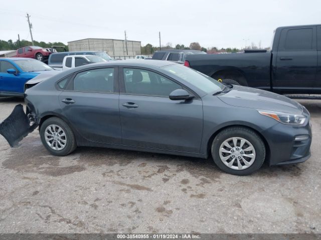 3KPF24AD7KE095552 KIA FORTE FE