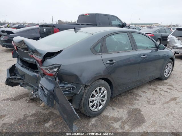 3KPF24AD7KE095552 KIA FORTE FE