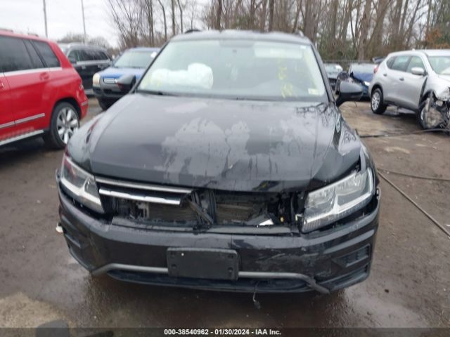 3VV1B7AX3JM077237 Volkswagen Tiguan 2.0t S