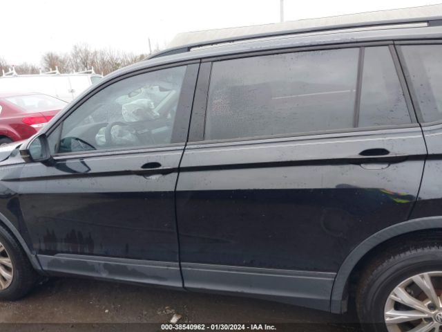 3VV1B7AX3JM077237 Volkswagen Tiguan 2.0t S