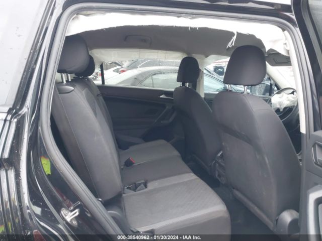 3VV1B7AX3JM077237 Volkswagen Tiguan 2.0t S