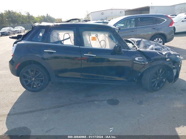 Mini Hardtop Oxford Edition 2021 WMWXU7C08M2P03120 Image 12