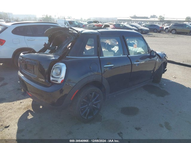 2021 MINI HARDTOP WMWXU7C08M2P03120 Photo 3