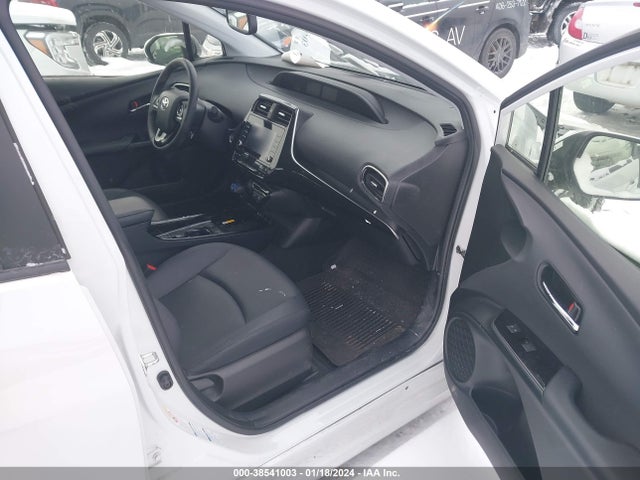2022 TOYOTA PRIUS XLE AWD-E VIN: JTDL9MFU9N3038675