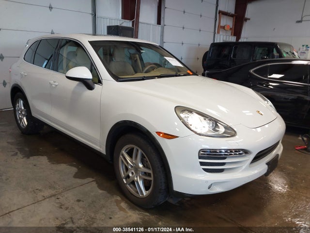 2014 PORSCHE CAYENNE WP1AA2A2XELA00623 Photo 0