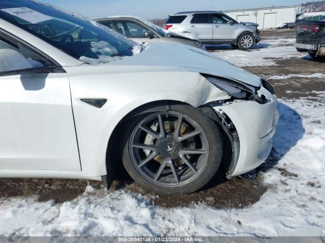 5YJ3E1EA1NF102504 Tesla Model 3 Rear-wheel Drive
