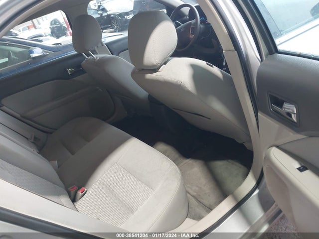 2011 FORD FUSION SE VIN: 3FAHP0HA6BR319911