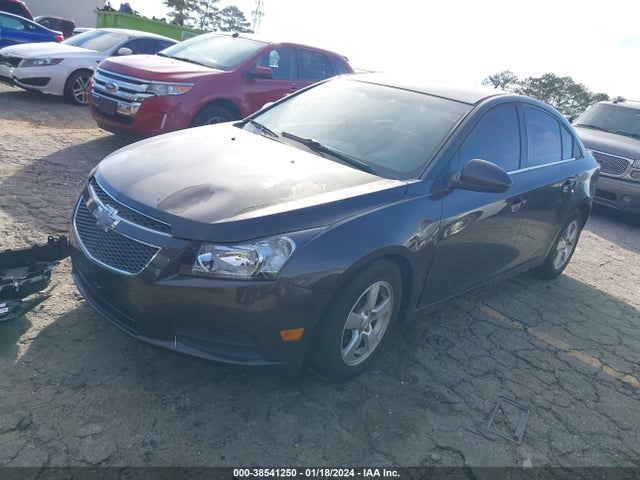 Chevrolet Cruze 1lt Auto 2014 1G1PC5SB1E7135397 Image 2