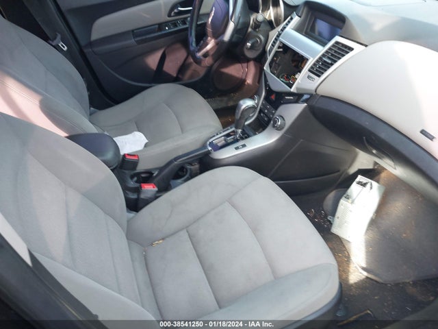 Chevrolet Cruze 1lt Auto 2014 1G1PC5SB1E7135397 Image 5