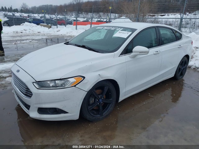 3FA6P0H70GR104107 Ford FUSION SE