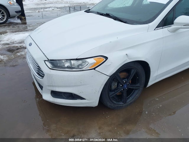 3FA6P0H70GR104107 Ford FUSION SE