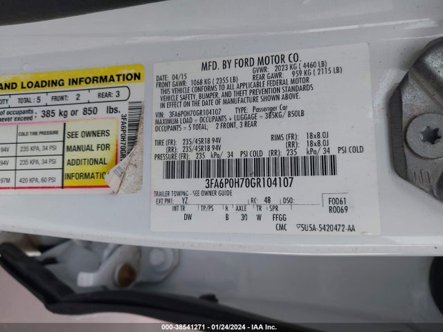 3FA6P0H70GR104107 Ford FUSION SE