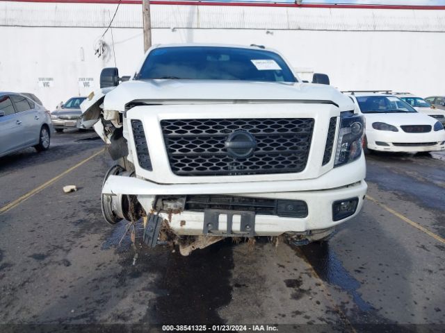 1N6BA1F49JN549526 Nissan Titan Xd Sv Diesel