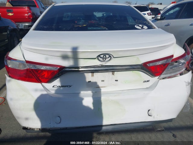 2016 TOYOTA CAMRY SE VIN: 4T1BF1FK3GU566352