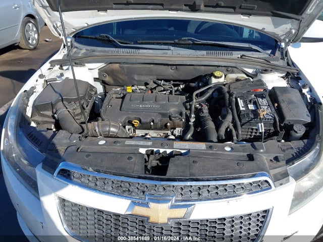 2014 CHEVROLET CRUZE 1LT AUTO VIN: 1G1PC5SB9E7267453