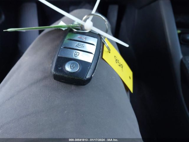 5XXGU4L34HG174292 KIA OPTIMA EX