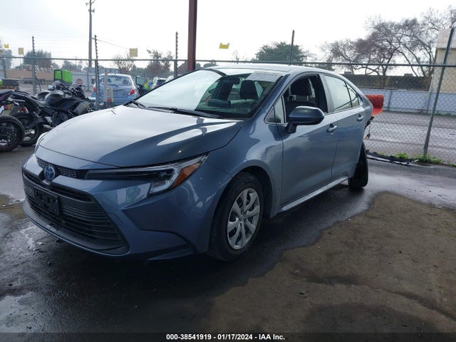 Toyota Corolla Hybrid Le 2024 JTDBCMFE6R3034241 Image 2