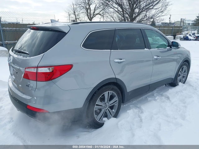 2016 HYUNDAI SANTA FE LIMITED VIN: KM8SRDHF9GU134101