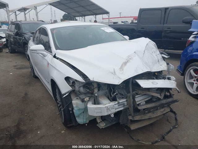 2018 3FA6P0RU2JR181654 zdjęcie główne
