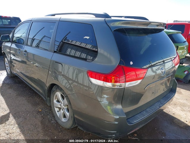 2012 TOYOTA SIENNA LE V6 8 PASSENGER VIN: 5TDKK3DC4CS213608