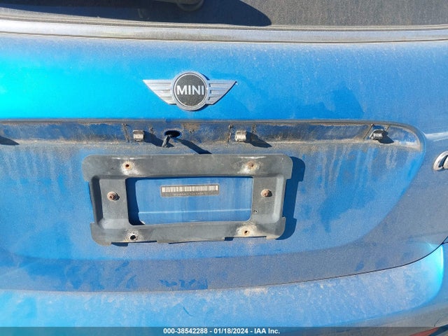 2010 MINI COOPER S WMWMF7C52ATW89732 Photo 5