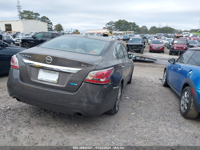 Nissan Altima 2014 1N4AL3AP3EN246355 Image 17