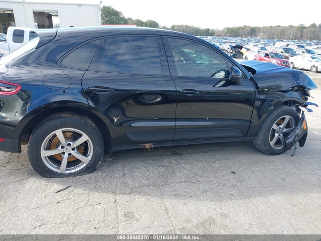 WP1AA2A52JLB03667 Porsche Macan