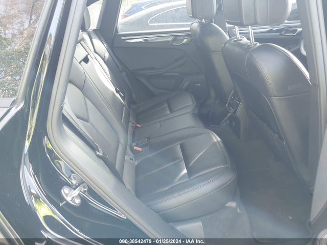 2018 PORSCHE MACAN WP1AA2A54JLB19174 Photo 7