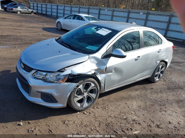 Chevrolet Sonic Premier Auto 2017 1G1JF5SB7H4114539 Image 2
